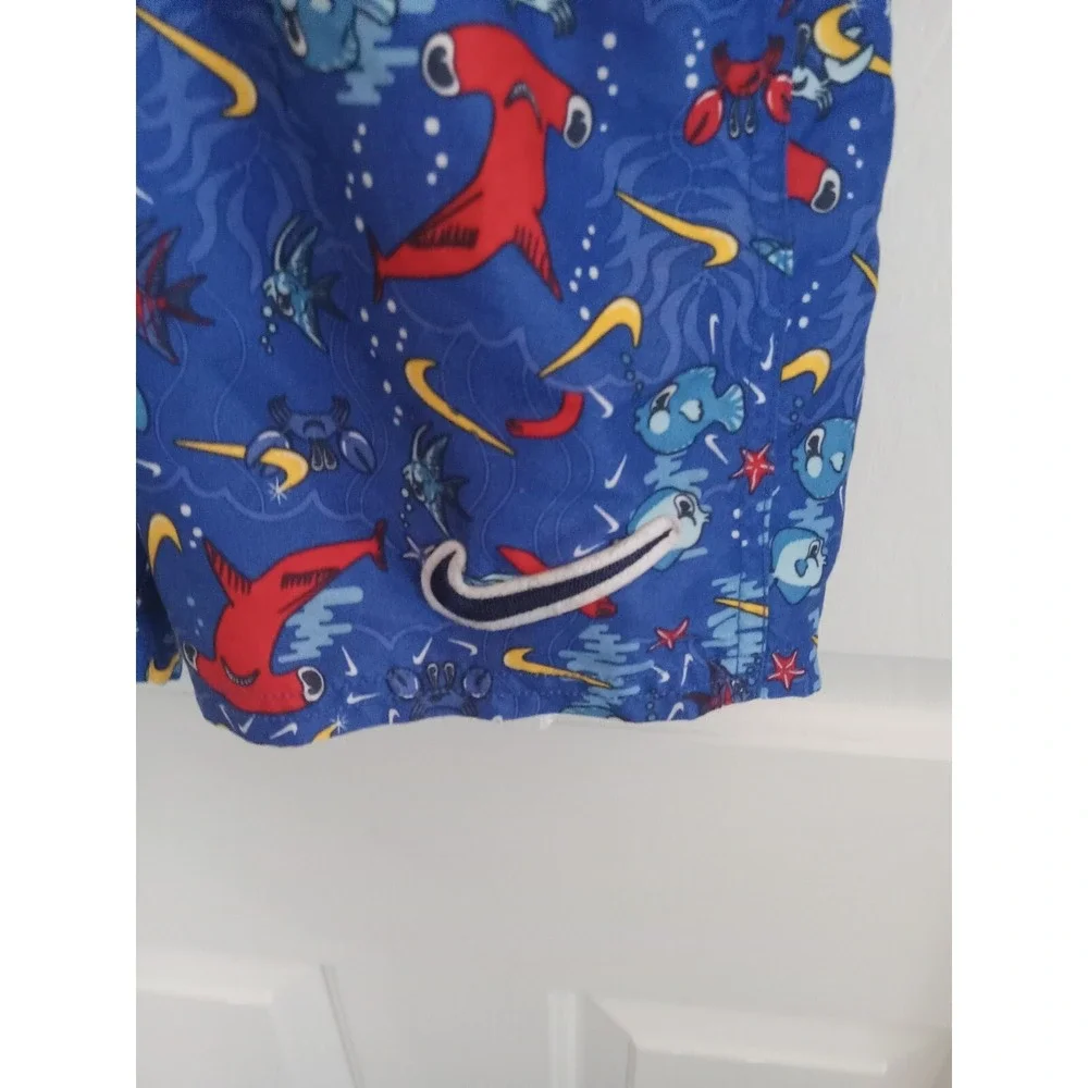 Nike‎ Little Boys Sea Friends Lap Volley Shorts Size Small Swim Trunks..